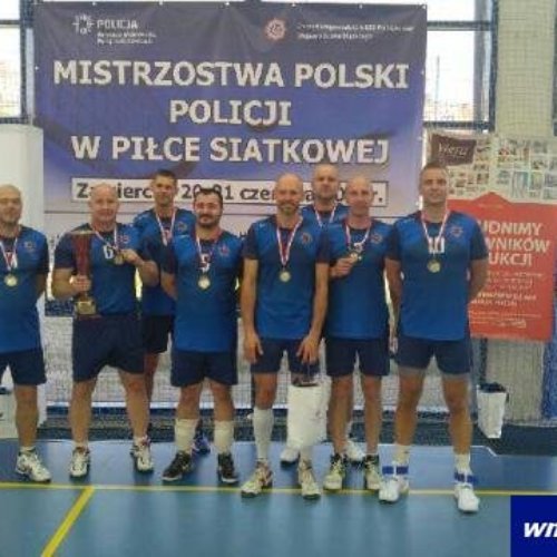 DRUŻYNA KWP OLSZTYN ZAJĘŁA II MIEJSCE PODCZAS MISTRZOSTW POLSKI POLICJI W PIŁCE SIATKOWEJ