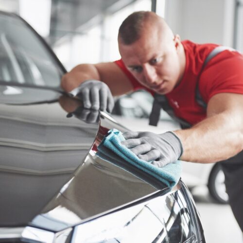 APC w detailingu – do czego tak naprawdę służy środek uniwersalny i jak go nie spalić?
